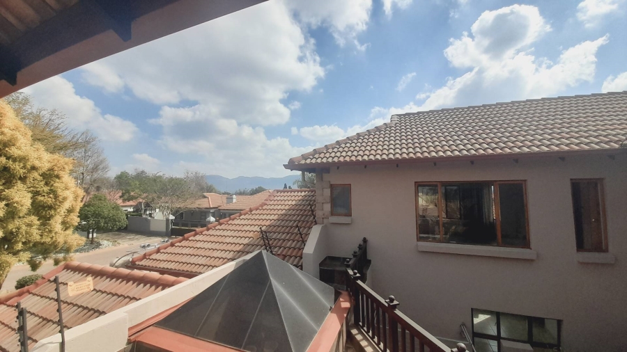 4 Bedroom Property for Sale in Birdwood Estate North West